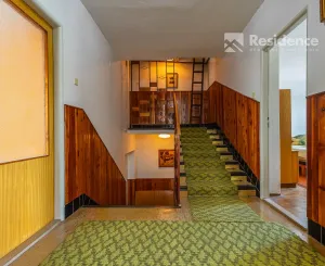 Priestranný 6-izbový rodinný dom v Palúdzke na predaj – výborná lokalita pri Demänovke