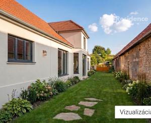 NA PREDAJ: RODINNÝ DOM V GÔTOVANOCH S VEĽKÝM POZEMKOM 1787m²