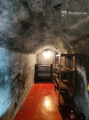 Byt v centre mesta s komfortom domu, záhradou a garážou