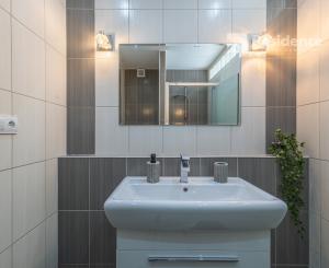 Moderný 2-izbový byt s nádherným výhľadom v centre Ružomberka