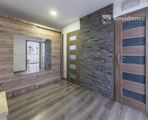 Moderný 2-izbový byt s nádherným výhľadom v centre Ružomberka
