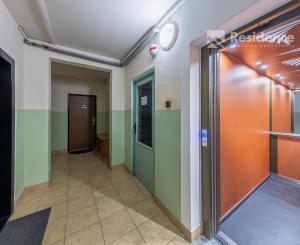 Moderný 2-izbový byt s nádherným výhľadom v centre Ružomberka