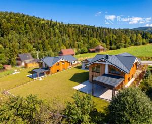 Luxusné chalupy v Zázrivej: Moderný relax v srdci Oravy