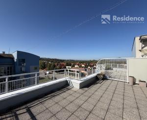 Priestranný 5-izbový mezonet | 137 m² + TERASA | 3 BALKÓNY | GARÁŽ