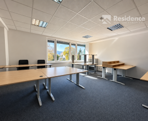 PRENÁJOM REPREZENTATÍVNYCH KANCELÁRSKYCH PRIESTOROV – 208 m²