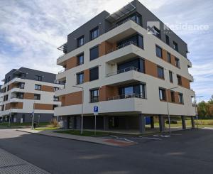 Luxusný 2-izbový byt s parkingom v novostavbe v Palúdzke