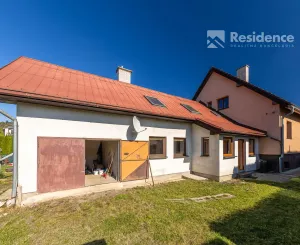Bývanie aj podnikanie na jednej adrese: 5i rodinný dom + 1i byt + priestor na salón, ateliér, ordináciu...