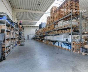 MODERNÝ SKLADOVÝ AREÁL S SHOWROOMOM A ADMINISTRATÍVOU | 743 m² | POZEMOK 2 679 m²