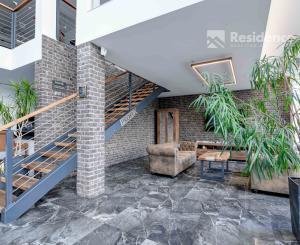 MODERNÝ SKLADOVÝ AREÁL S SHOWROOMOM A ADMINISTRATÍVOU | 743 m² | POZEMOK 2 679 m²