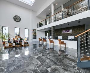 MODERNÝ SKLADOVÝ AREÁL S SHOWROOMOM A ADMINISTRATÍVOU | 743 m² | POZEMOK 2 679 m²