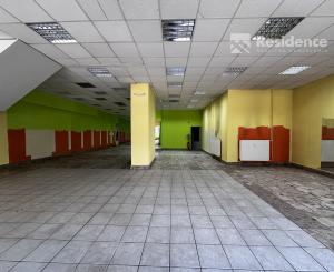 OBCHODNÉ PRIESTORY NA PRENÁJOM | 300 m² | PEŠIA ZÓNA LIPTOVSKÝ MIKULÁŠ