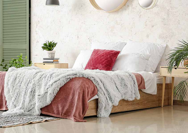 VEĽKÝ - ZREKONŠTRUOVANÝ - ZARIADENÝ