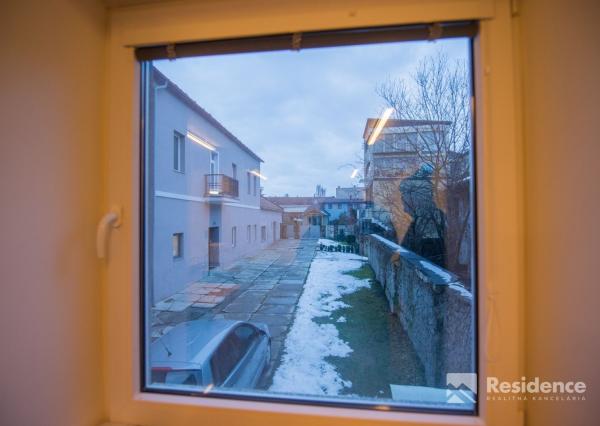 Obchodný priestor na prenájom - pešia zóna Liptovský Mikuláš