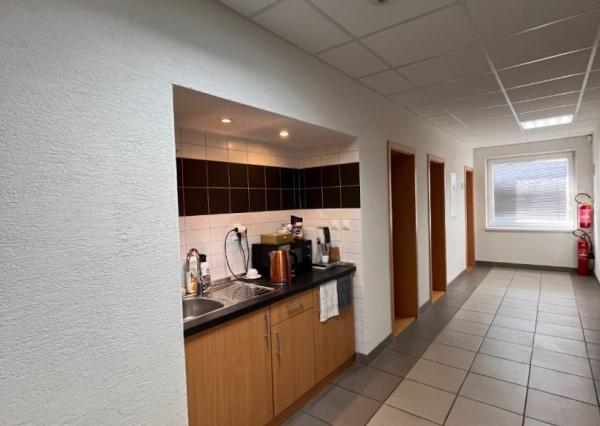 Kancelária v modernej budove v LM na prenájom