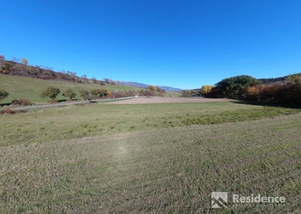 Pozemok na predaj, Beňadiková