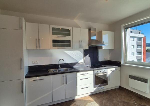 2 izbový byt v centre na prenájom - Liptovský Mikuláš