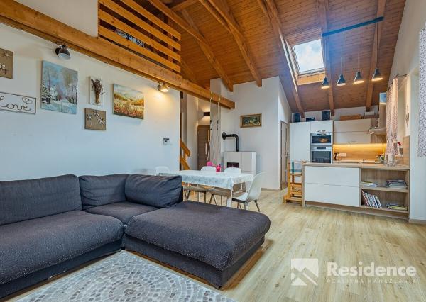 Štýlový vidiecky dom na predaj v podhorskom prostredí Svätého Kríža