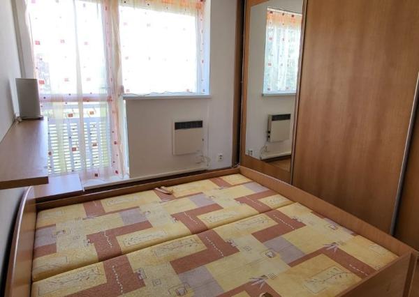 Prenájom: dvojizbový byt na Nábreží v modernej bytovke