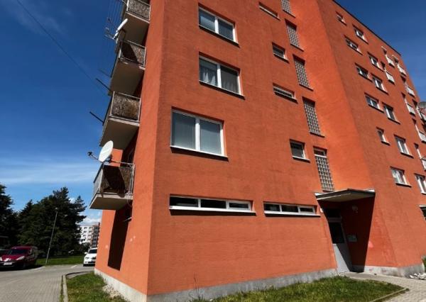 Prenájom: dvojizbový byt na Nábreží v modernej bytovke