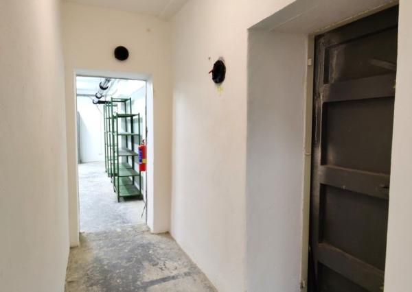 Nebytový priestor - atómový kryt na predaj, centrum Banská Bystrica