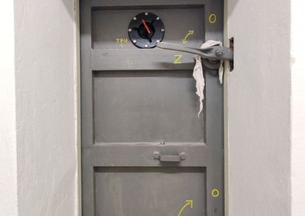 Nebytový priestor - atómový kryt na predaj, centrum Banská Bystrica