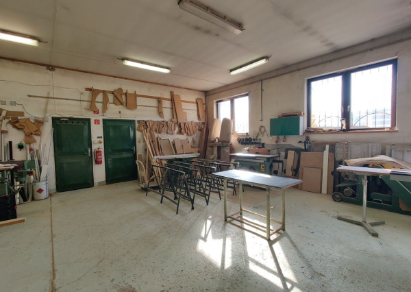 Multifunkčný objekt na podnikanie na predaj – Liptovský Mikuláš