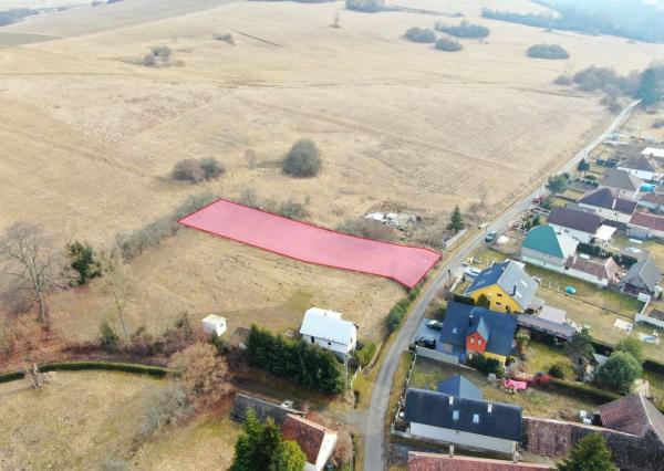 Stavený pozemok na rodinný dom na predaj, Vlachy - Krmeš