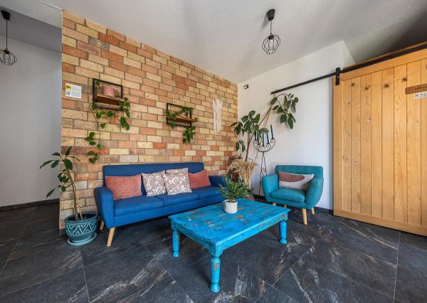 Zabehnutý penzión s reštauráciou, wellnessom a bytom pre majiteľa!