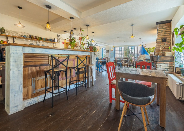 Zabehnutý penzión s reštauráciou, wellnessom a bytom pre majiteľa!