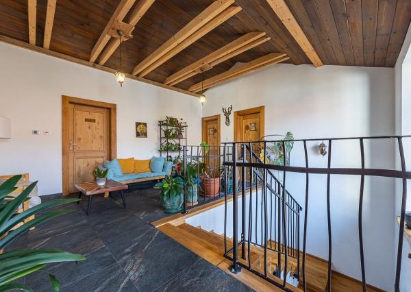 Zabehnutý penzión s reštauráciou, wellnessom a bytom pre majiteľa!