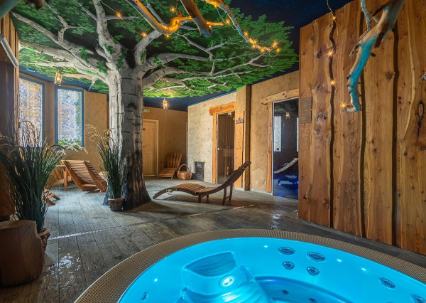 Zabehnutý penzión s reštauráciou, wellnessom a bytom pre majiteľa!