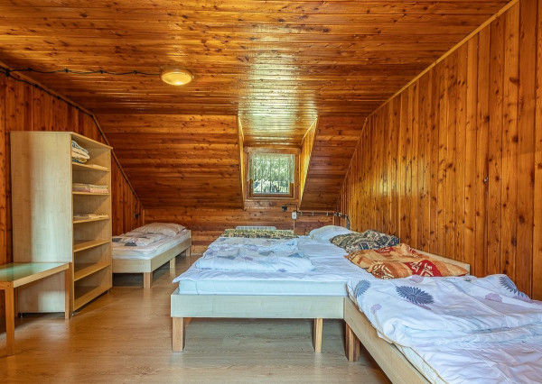 Chata zasadená do liptovskej prírody