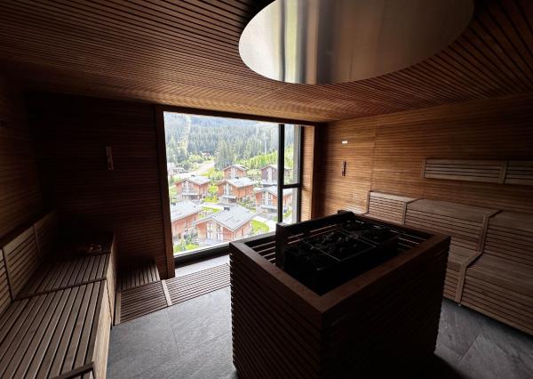 Horský luxus - Apartmán budúcnosti dostupný už dnes – komfort, technológia a štýl v jednom.