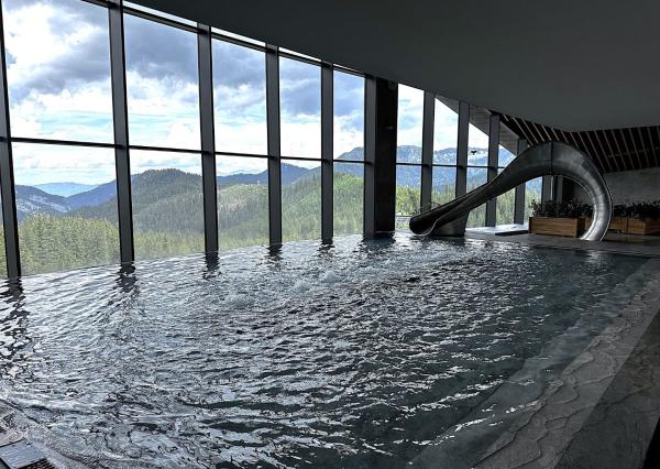 Horský luxus - Apartmán budúcnosti dostupný už dnes – komfort, technológia a štýl v jednom.