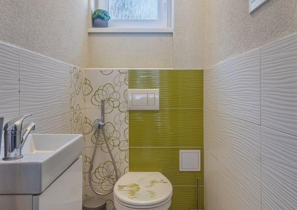 Priestranný apartmán s terasou na predaj – len 100 m od aquaparku Bešeňová!