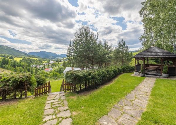 Exkluzívna chata s úžasným výhľadom na predaj, Huty