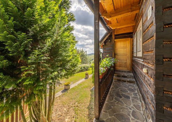 Exkluzívna chata s úžasným výhľadom na predaj, Huty