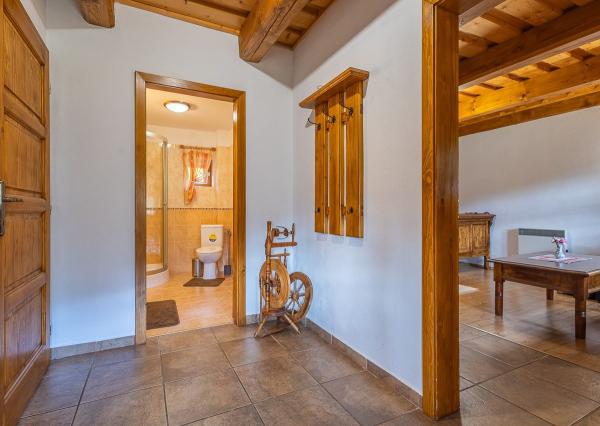 Exkluzívna chata s úžasným výhľadom na predaj, Huty