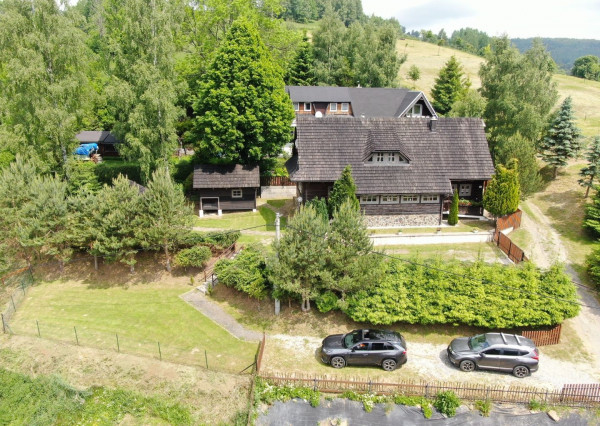 Exkluzívna chata s úžasným výhľadom na predaj, Huty