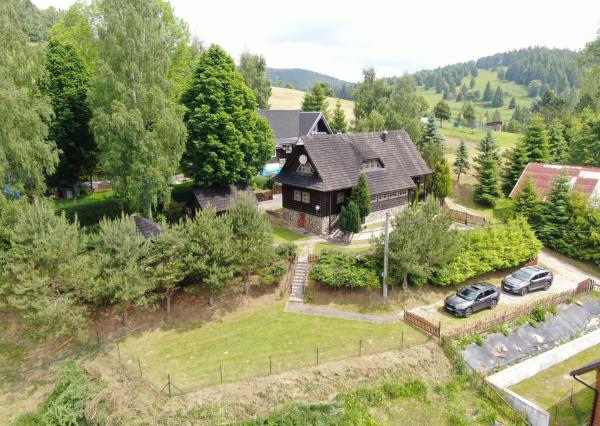 Exkluzívna chata s úžasným výhľadom na predaj, Huty