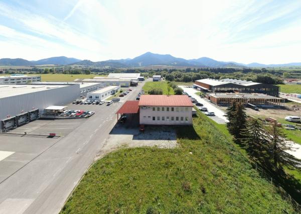 Na Predaj: polyfunkčná budova – Okoličné, Liptovský Mikuláš