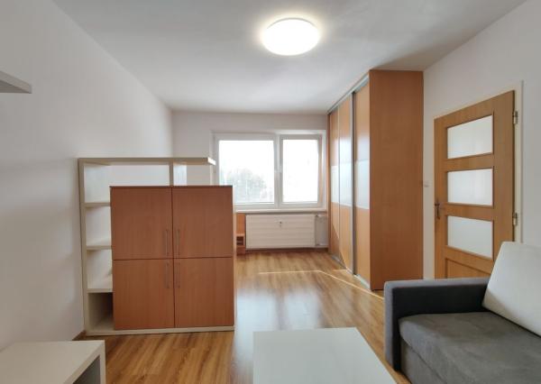 Zariadený 1 izbový byt na prenájom, Liptovský Mikuláš