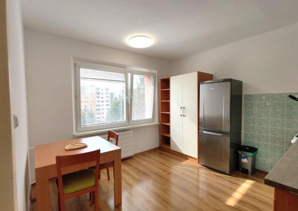 Zariadený 1 izbový byt na prenájom, Liptovský Mikuláš