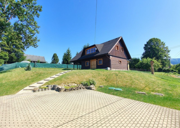 Rezervované Na predaj rodinný dom – drevenica v obci Vyšné Malatíny (Liptov)