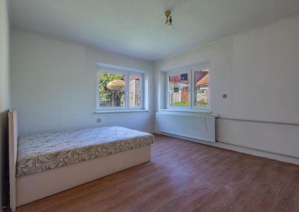 Výnimočná investičná príležitosť Rodinný dom s pozemkom 2712 m² na predaj – Jamník, Liptov 