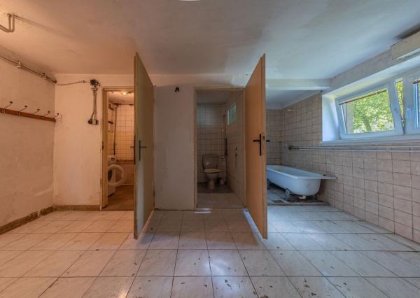 Výnimočná investičná príležitosť Rodinný dom s pozemkom 2712 m² na predaj – Jamník, Liptov 