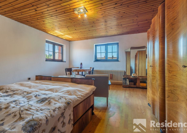 Rodinná usadlosť pri Váhu – domov, ktorý má dušu… aj potenciál!