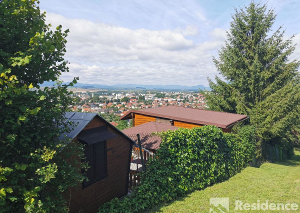 Na predaj záhradná chatka s krásnym výhľadom na mesto, Liptovský Mikuláš