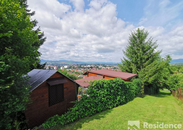 Na predaj záhradná chatka s krásnym výhľadom na mesto, Liptovský Mikuláš