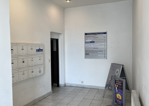 Komerčné priestory v pešej zóne – Mostová, Ružomberok